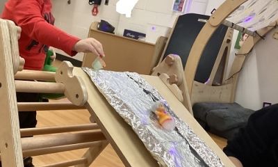 Ice skating race with little people figures