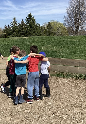 Group huddle for gagaball